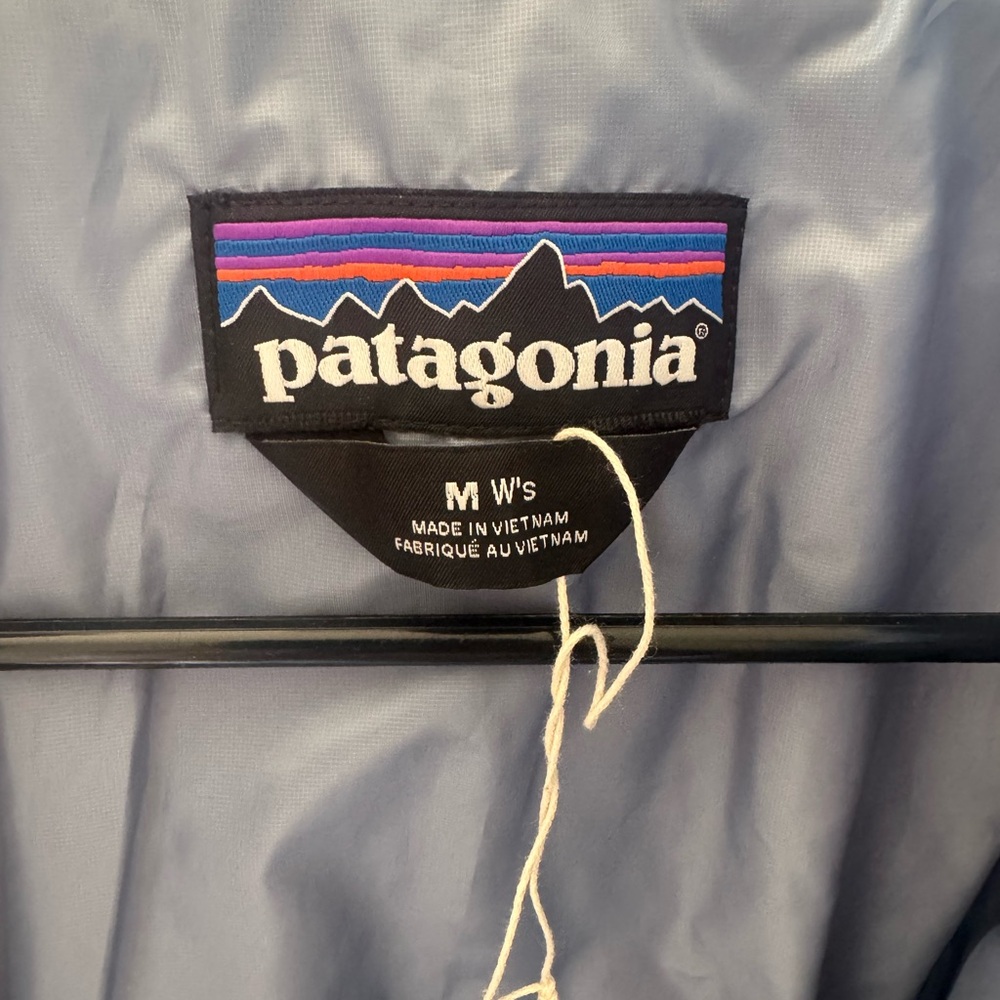 Patagonia Women's Blue Nano Puff Insulated Jacket Medium - Picture 5 of 5